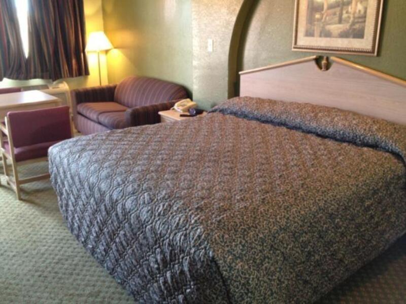 Budget Inn San Antonio Downtown I-10 East Экстерьер фото